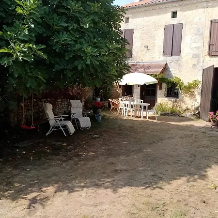 Maison De Chez Roger Sorges