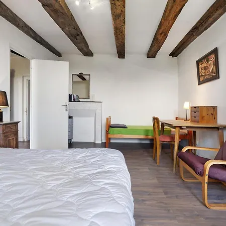 بيت للعطل Maison De Chez Roger *
