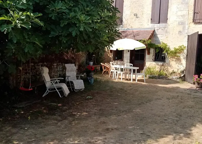 Maison De Chez Roger Sorges
